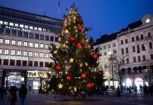 40. Plaza en Norrmalmstorg - Estocolmo (@VisitSwedenES)