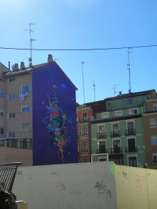 Mural en fachada. Zaragoza