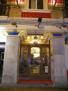 Fachada Hotel París Centro