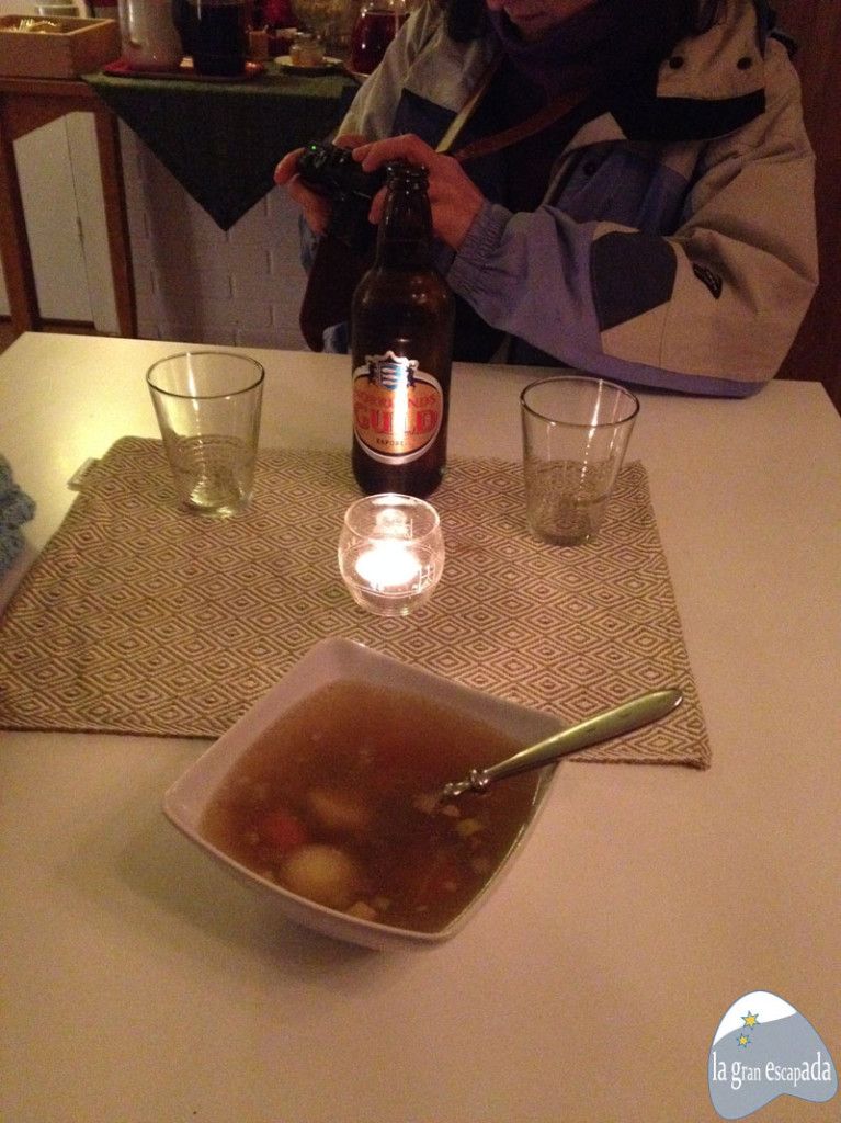 Cervecita y sopa de alce bien calentita después de ver el mercado de invierno de Jokkmokk