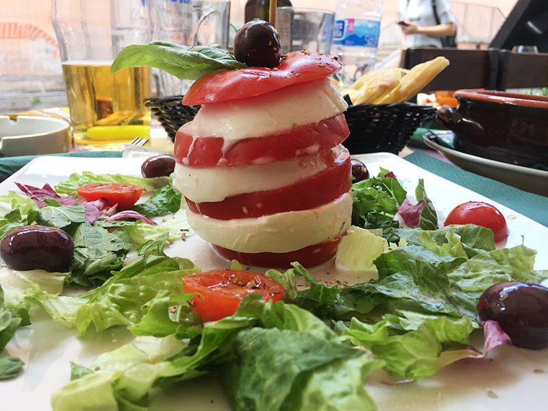 Ombre Rosse - Restaurante en Trastevere - Roma - Ensalada capresse