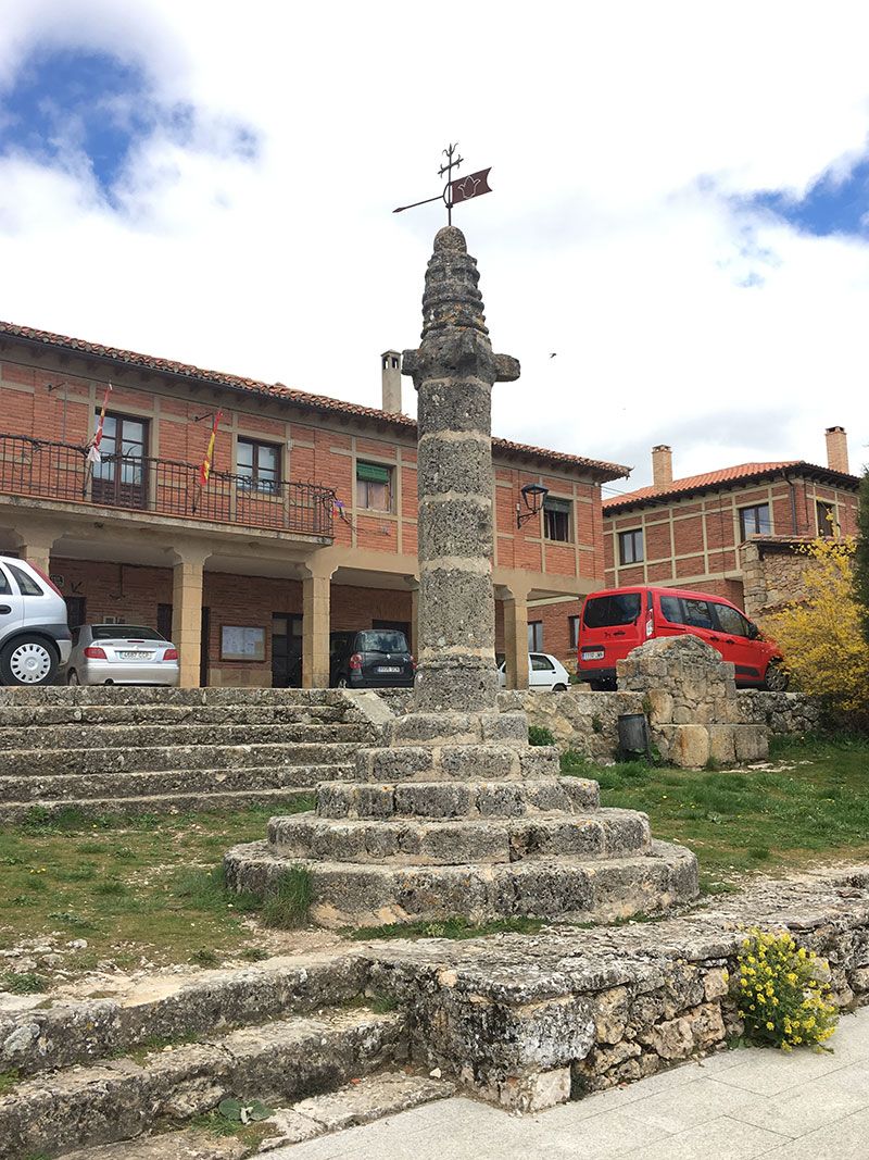 Qué ver en Calatañazor - Soria - Rollo o picota