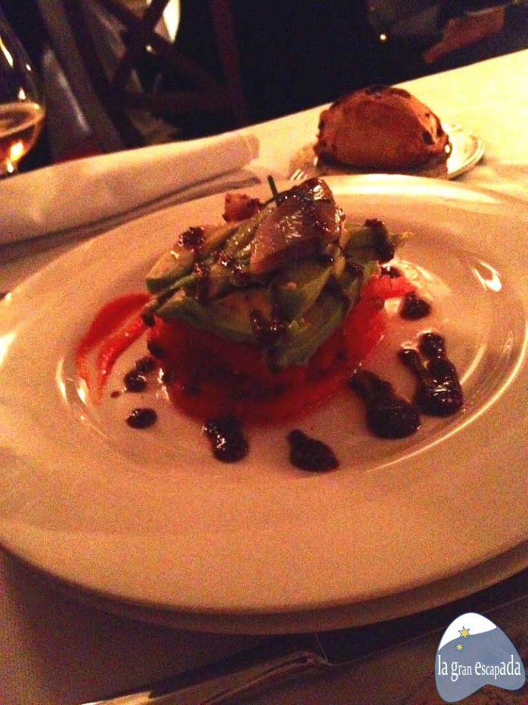 Ensalada de aguacate del restaurante La Favorita de Madrid